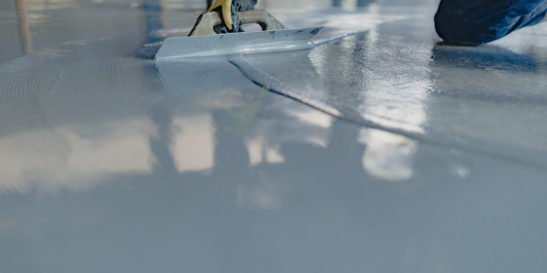 Pintar Fachadas de Naves Industriales, Fábricas y Almacenes en Terrassa · Pavimentos para Pintado de Parkings
