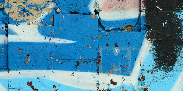 Pintar Fachadas de Naves Industriales, Fábricas y Almacenes en Terrassa · Limpieza, Borrado y Eliminado de Grafiti / Pintura Antigrafiti