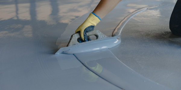 Trabajos Verticales en Fachadas de Edificios / Viviendas en Terrassa · Pintura y Pavimentos para Pintar Garajes y Parkings